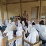 Sosialisasi Kepolisian Lindungi Generasi Muda dari Kenakalan