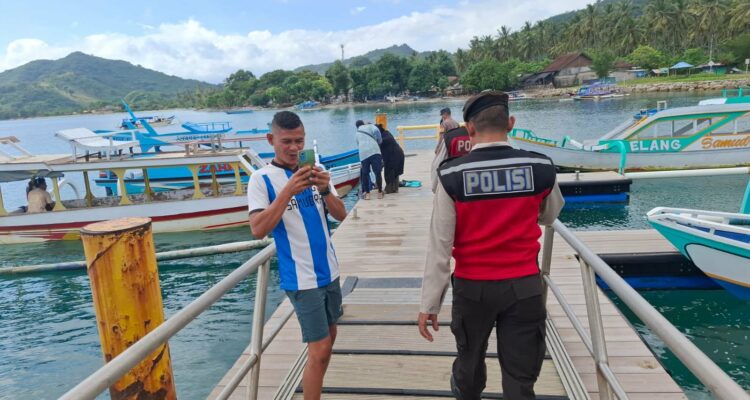 Patroli Rutin Polsek Sekotong: Jamin Keamanan Wisata Pesisir Lombok Barat