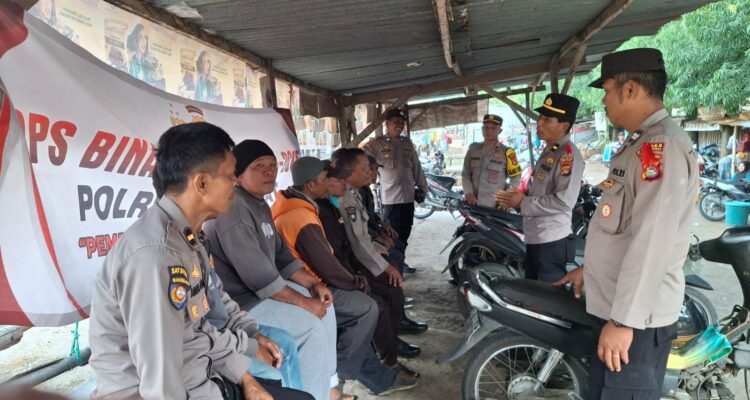 Polres Lombok Barat Gelar Penyuluhan Kamtibmas di Pasar Gerung