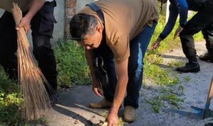 Polsek Batulayar Gelar Bakti Sosial Hari Bhayangkara di Senggigi