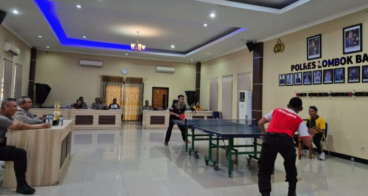Semarak Final Tenis Meja Polres Lombok Barat HUT Bhayangkara ke-79