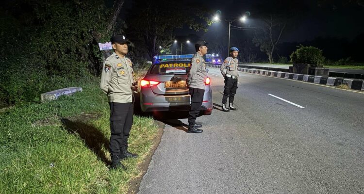 Patroli Blue Light Polsek Kediri Jaga Keamanan Jalan Umum BIL, Cegah Kriminalitas dan Balap Liar