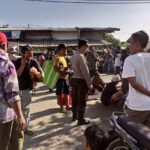 Silaturahmi Polres Lombok Barat di Pasar Segenter Warga Diajak Aktif Jaga Keamanan