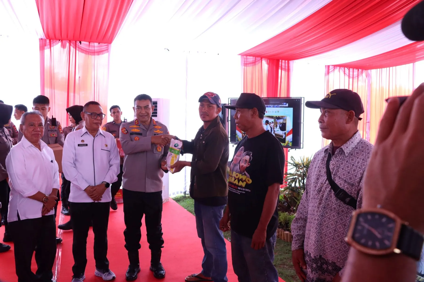 Ketahanan Pangan Dimulai dari NTB, Polri Kawal Penanaman Jagung Serentak