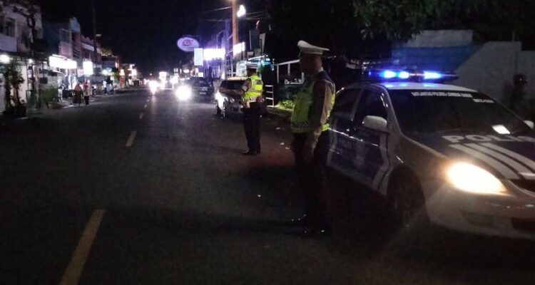 Malam Aman di Lombok Barat: Polisi Antisipasi Balap Liar dan Kejahatan Jalanan