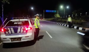 Hadapi Cuaca Ekstrem, Polres Lombok Barat Perketat Patroli Malam di Bypas