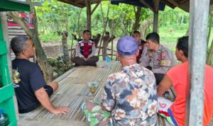 Polisi Sambangi Tokoh Masyarakat Sekotong Barat